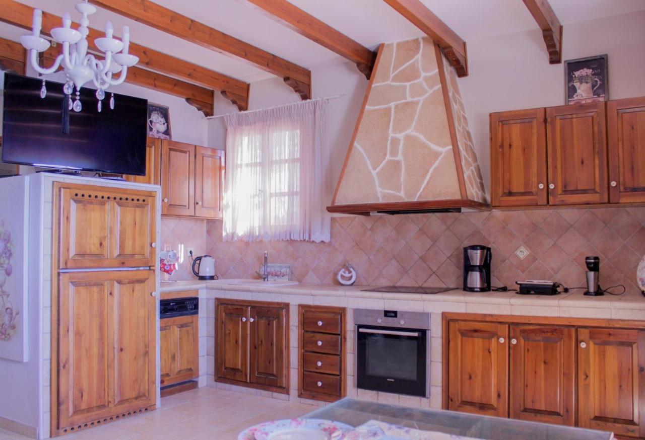 Villa Limnioni 아크앤젤로스 외부 사진
